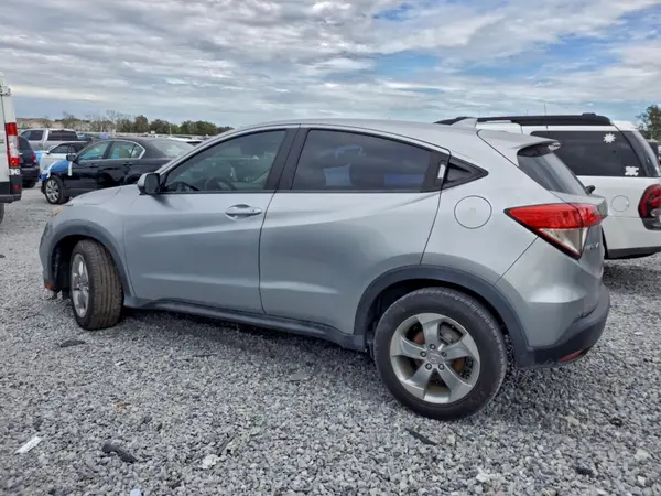 3CZRU6H38KG706316 2019 HONDA HR-V - Image 2