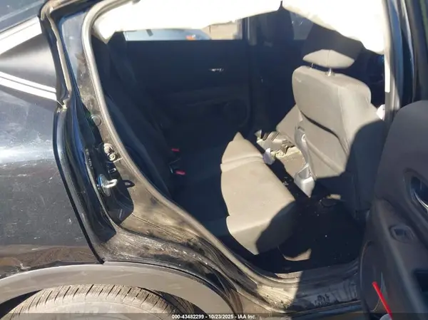 3CZRU6H38KG709779 2019 HONDA HR-V - Image 8