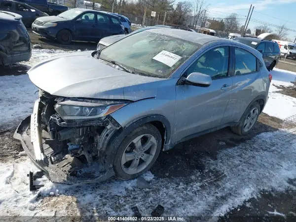 3CZRU6H38KG710415 2019 HONDA HR-V - Image 2