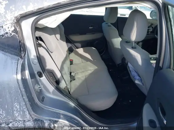 3CZRU6H38KG710415 2019 HONDA HR-V - Image 8