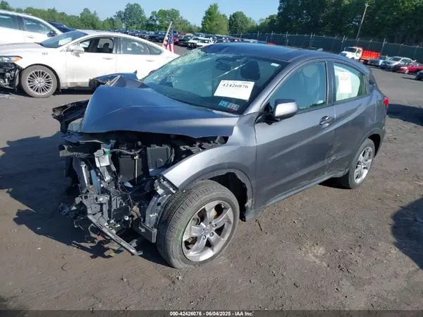 3CZRU6H38KG712911 2019 HONDA HR-V - Image 2
