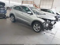 3CZRU6H38KG725271 2019 HONDA HR-V