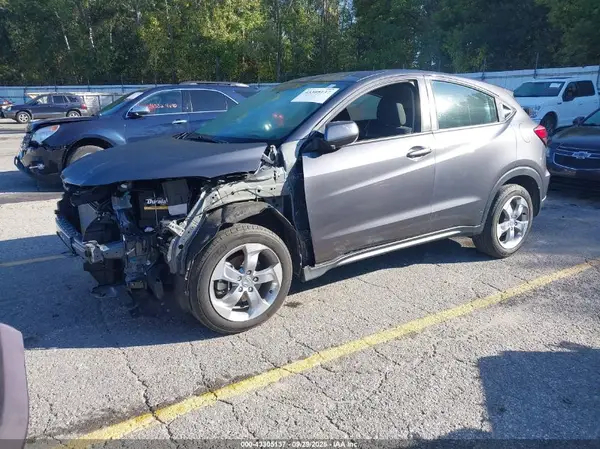 3CZRU6H38KG730633 2019 HONDA HR-V - Image 2
