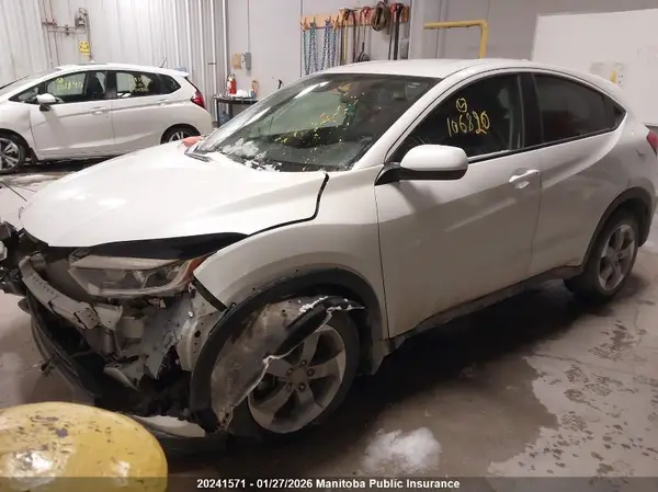 3CZRU6H38KM106820 2019 HONDA HR-V - Image 2