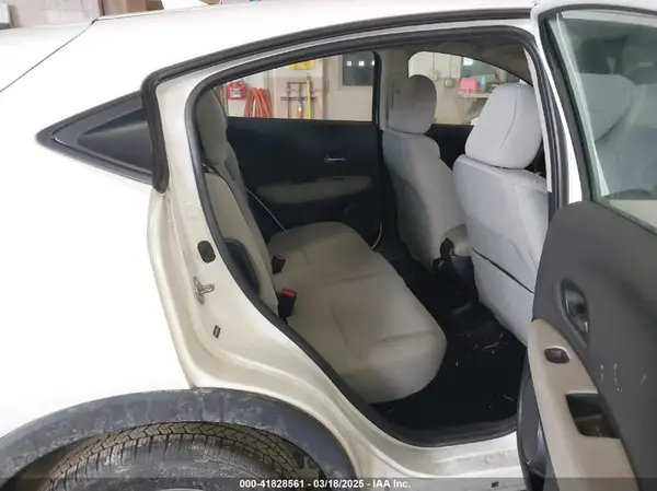 3CZRU6H38KM703725 2019 HONDA HR-V - Image 8