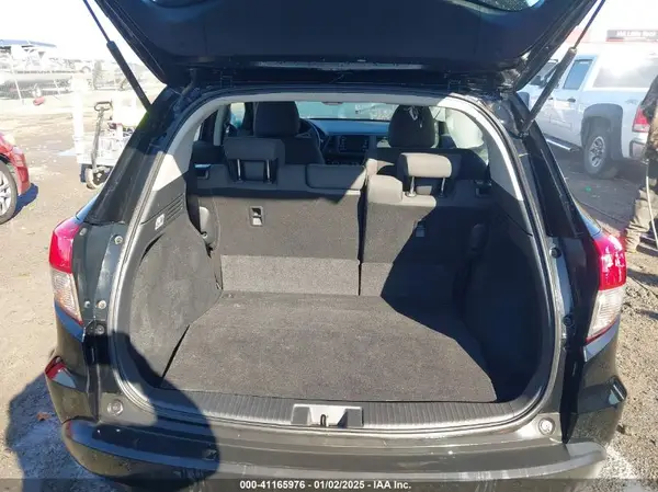 3CZRU6H38LG703241 2020 HONDA HR-V - Image 8