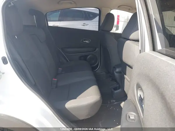 3CZRU6H38LM106298 2020 HONDA HR-V - Image 8