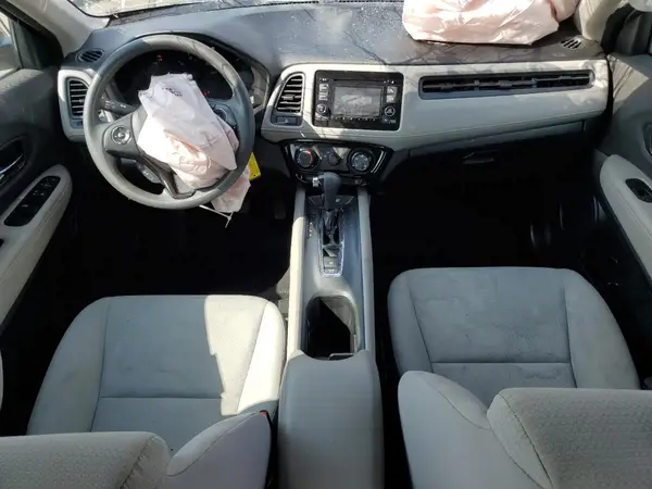3CZRU6H38LM712118 2020 HONDA HR-V - Image 8