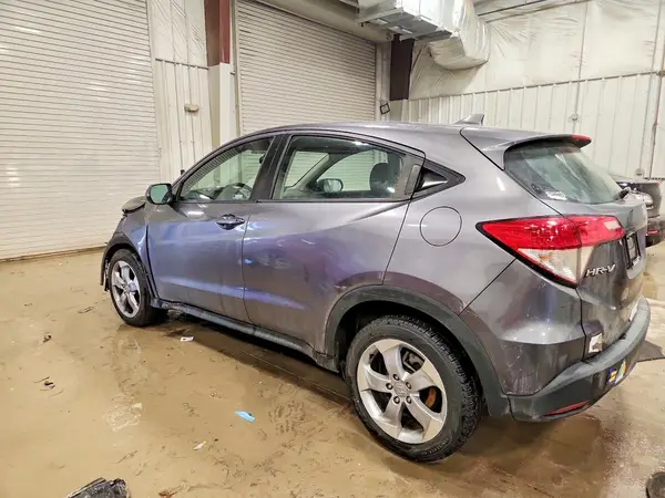3CZRU6H38LM716752 2020 HONDA HR-V - Image 2