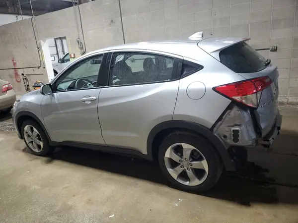 3CZRU6H38LM717089 2020 HONDA HR-V - Image 2