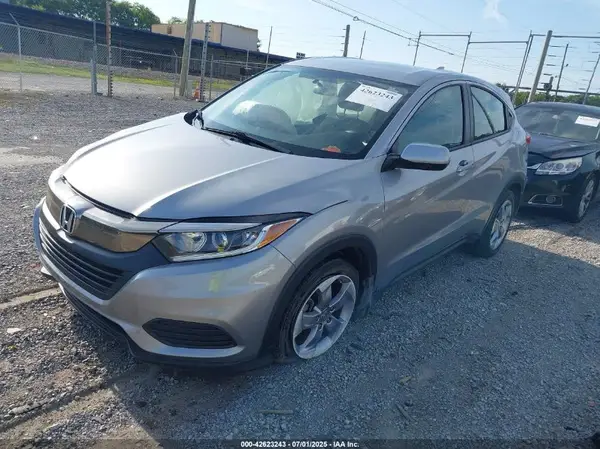 3CZRU6H38LM725404 2020 HONDA HR-V - Image 2