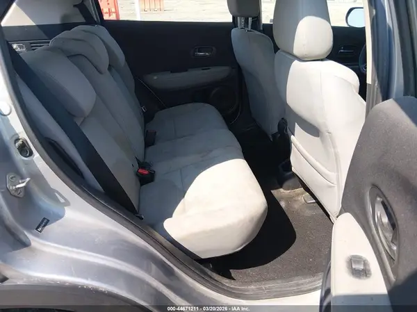 3CZRU6H38LM734054 2020 HONDA HR-V - Image 8