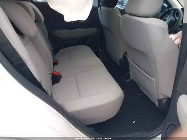 3CZRU6H38NM703373 2022 HONDA HR-V - Image 8