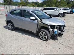 3CZRU6H38NM710226 2022 HONDA HR-V