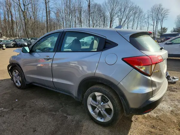 3CZRU6H38NM714163 2022 HONDA HR-V - Image 2