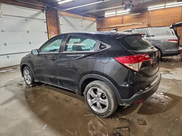 3CZRU6H38NM724451 2022 HONDA HR-V - Image 2