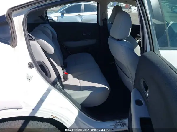 3CZRU6H38NM744781 2022 HONDA HR-V - Image 8