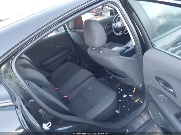 3CZRU6H38NM753691 2022 HONDA HR-V - Image 8