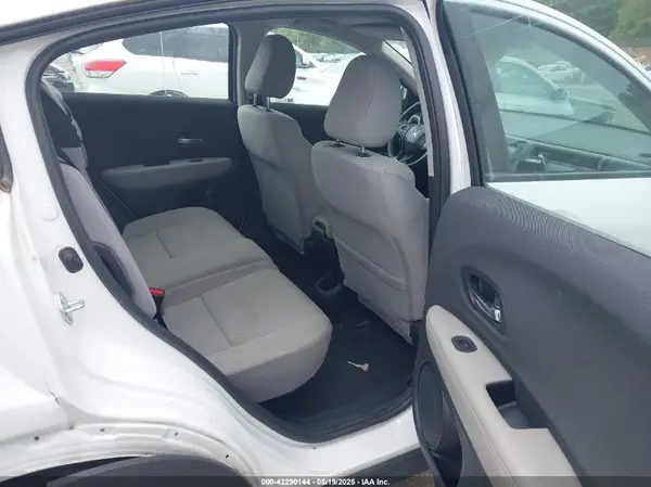 3CZRU6H38NM763153 2022 HONDA HR-V - Image 8