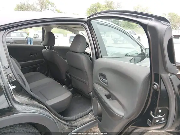 3CZRU6H38NM769874 2022 HONDA HR-V - Image 8