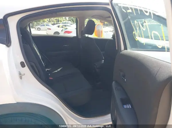 3CZRU6H39GM101486 2016 HONDA HR-V - Image 8