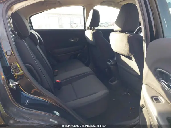 3CZRU6H39GM749720 2016 HONDA HR-V - Image 8
