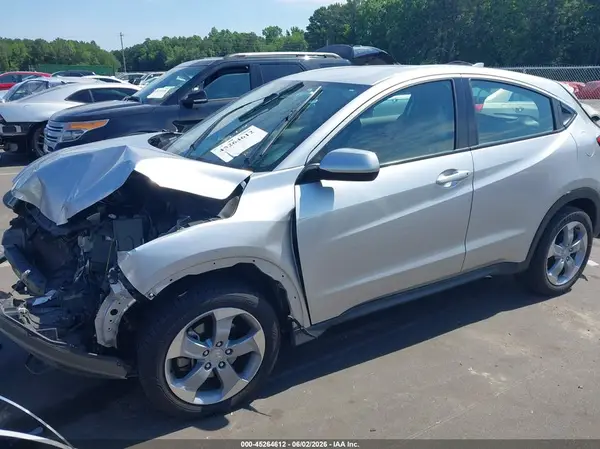 3CZRU6H39GM763665 2016 HONDA HR-V - Image 2