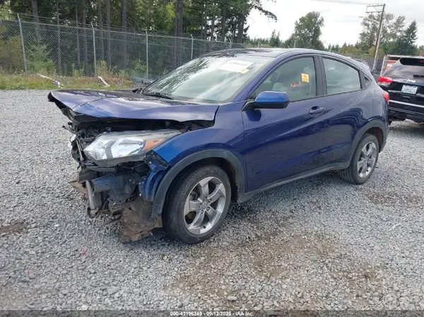 3CZRU6H39HG701229 2017 HONDA HR-V - Image 2