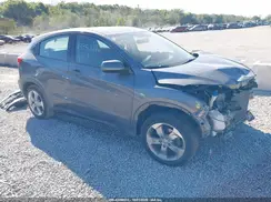 3CZRU6H39HG701568 2017 HONDA HR-V