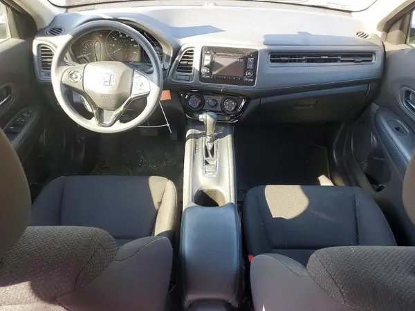 3CZRU6H39HG702915 2017 HONDA HR-V - Image 8