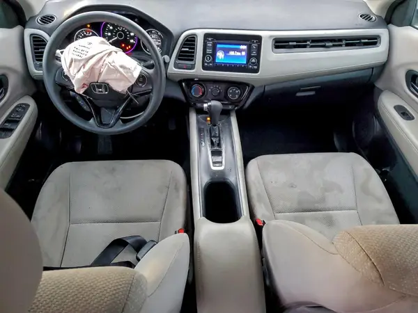 3CZRU6H39HG703661 2017 HONDA HR-V - Image 8
