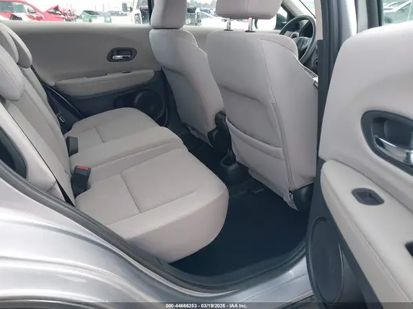 3CZRU6H39HG704907 2017 HONDA HR-V - Image 8