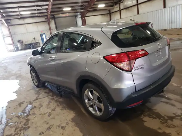 3CZRU6H39HG704910 2017 HONDA HR-V - Image 2