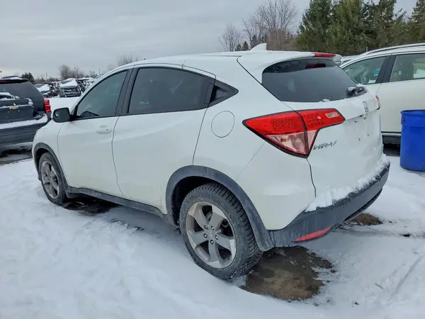 3CZRU6H39HM106818 2017 HONDA HR-V - Image 2