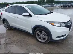 3CZRU6H39HM702494 2017 HONDA HR-V