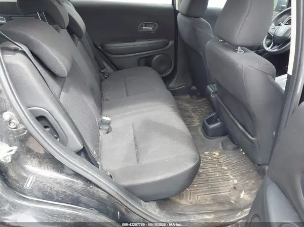 3CZRU6H39HM732739 2017 HONDA HR-V - Image 8