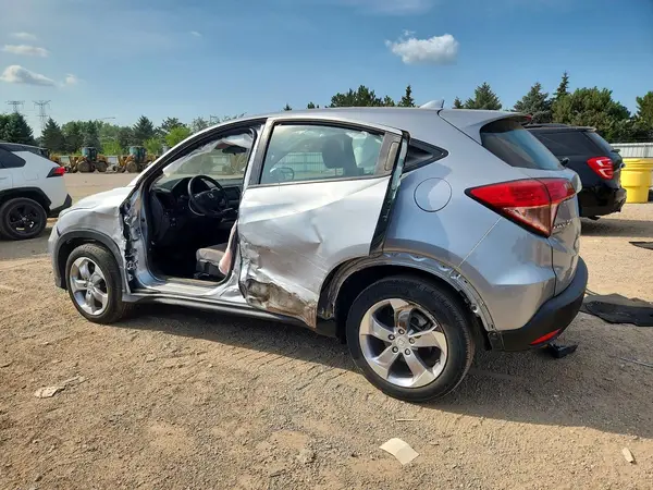 3CZRU6H39JG703147 2018 HONDA HR-V - Image 2