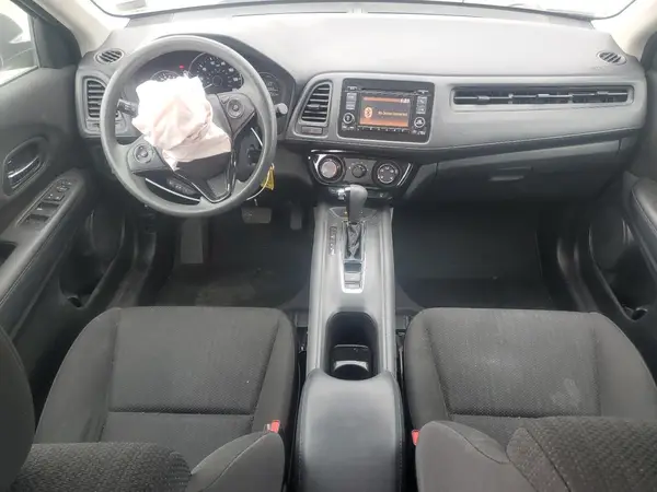3CZRU6H39JG711233 2018 HONDA HR-V - Image 8