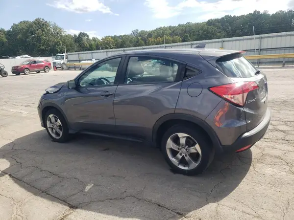 3CZRU6H39JG712673 2018 HONDA HR-V - Image 2