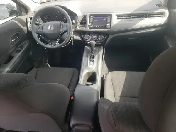 3CZRU6H39JG712673 2018 HONDA HR-V - Image 8