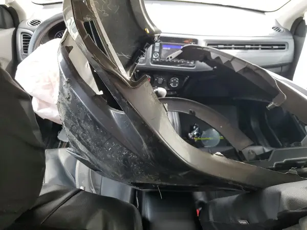 3CZRU6H39JG716884 2018 HONDA HR-V - Image 8