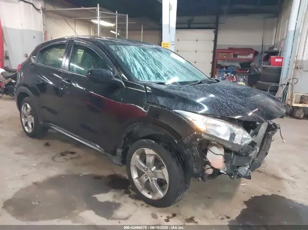 3CZRU6H39JG720692 2018 HONDA HR-V - Image 1