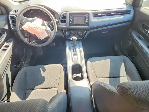 3CZRU6H39JG722281 2018 HONDA HR-V - Image 8