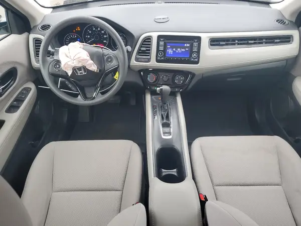 3CZRU6H39JG722636 2018 HONDA HR-V - Image 8