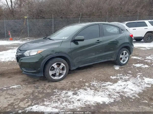 3CZRU6H39JG723222 2018 HONDA HR-V - Image 2