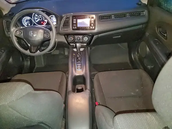 3CZRU6H39JG727335 2018 HONDA HR-V - Image 8