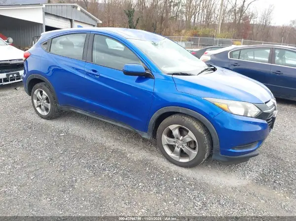 3CZRU6H39JG727559 2018 HONDA HR-V - Image 1