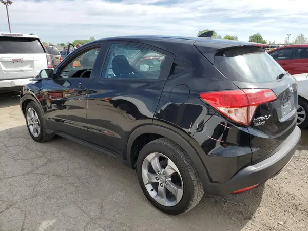 3CZRU6H39JG727898 2018 HONDA HR-V - Image 2