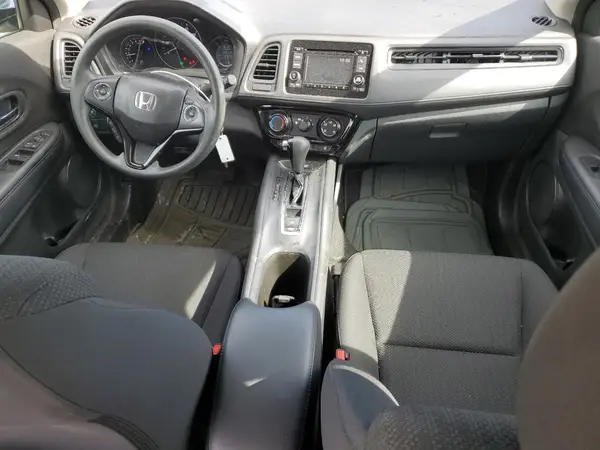3CZRU6H39JG727898 2018 HONDA HR-V - Image 8