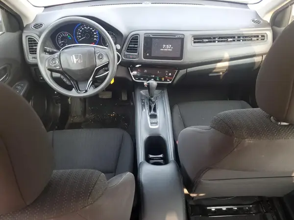 3CZRU6H39JM105061 2018 HONDA HR-V - Image 8